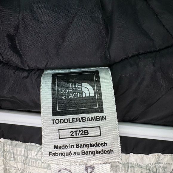 The North Face Out Of Bounds Boys 2T Green Insulated Winter Jacket Coat Toddler - Picture 6 of 8